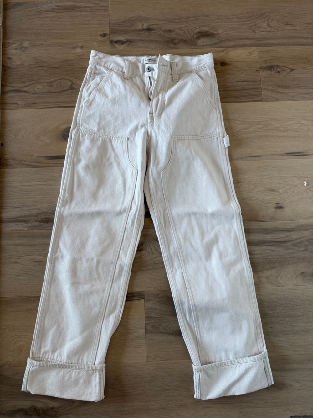 Abercrombie & Fitch Off-White Mid-Rise Jeans